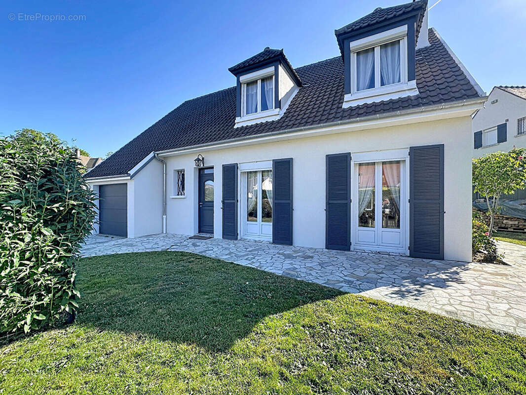Maison à LAMORLAYE