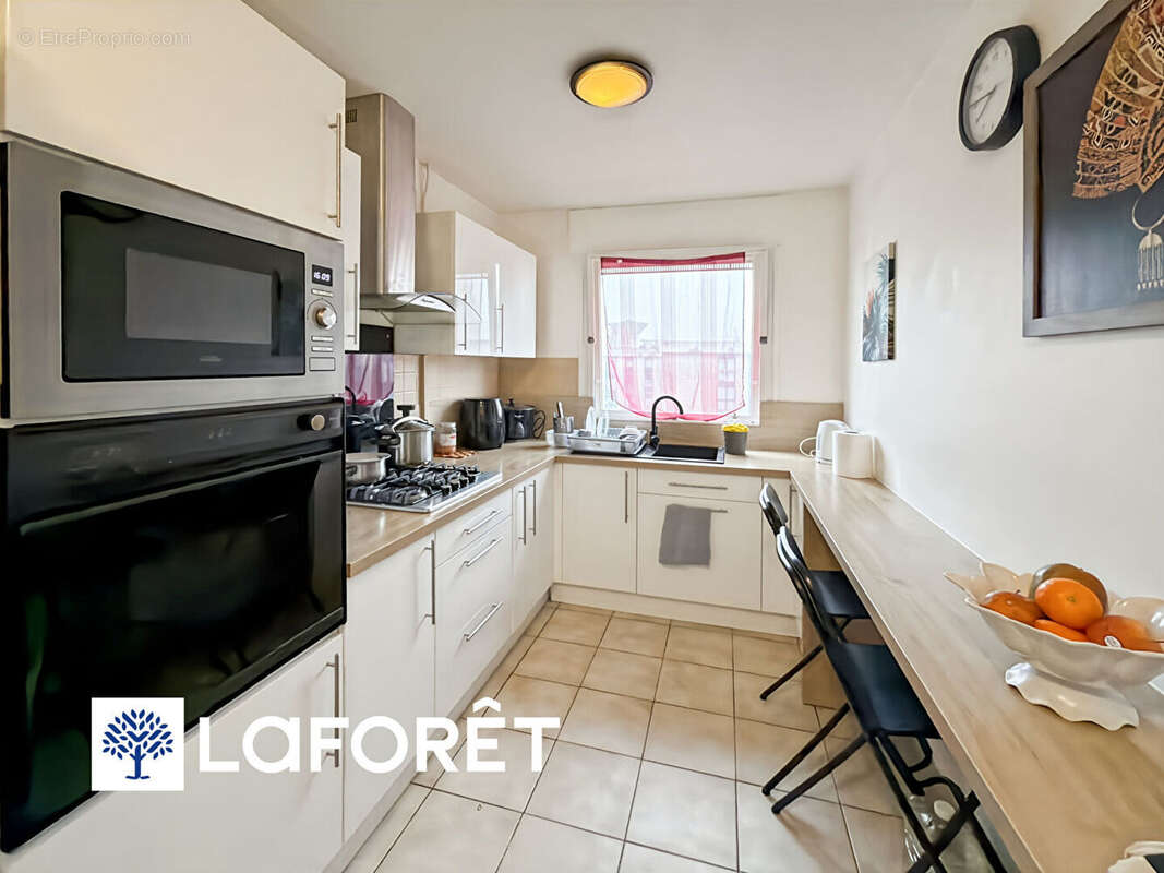 Appartement à GRIGNY