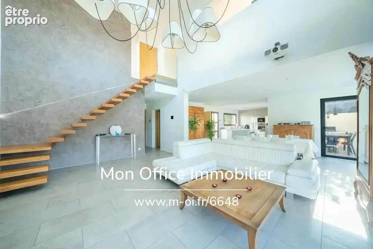 Référence : 6648-YAN - Villa contemporaine - 4 pièces - piscine - garage - photo 5
