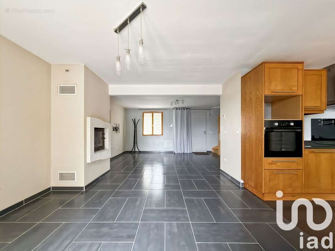 Photo 5 - Maison à EGRISELLES-LE-BOCAGE