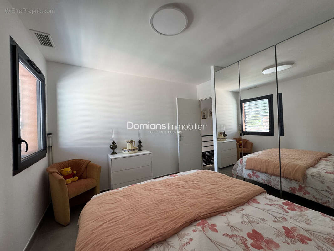 Maison 92 m² à Thuir  - photo 4