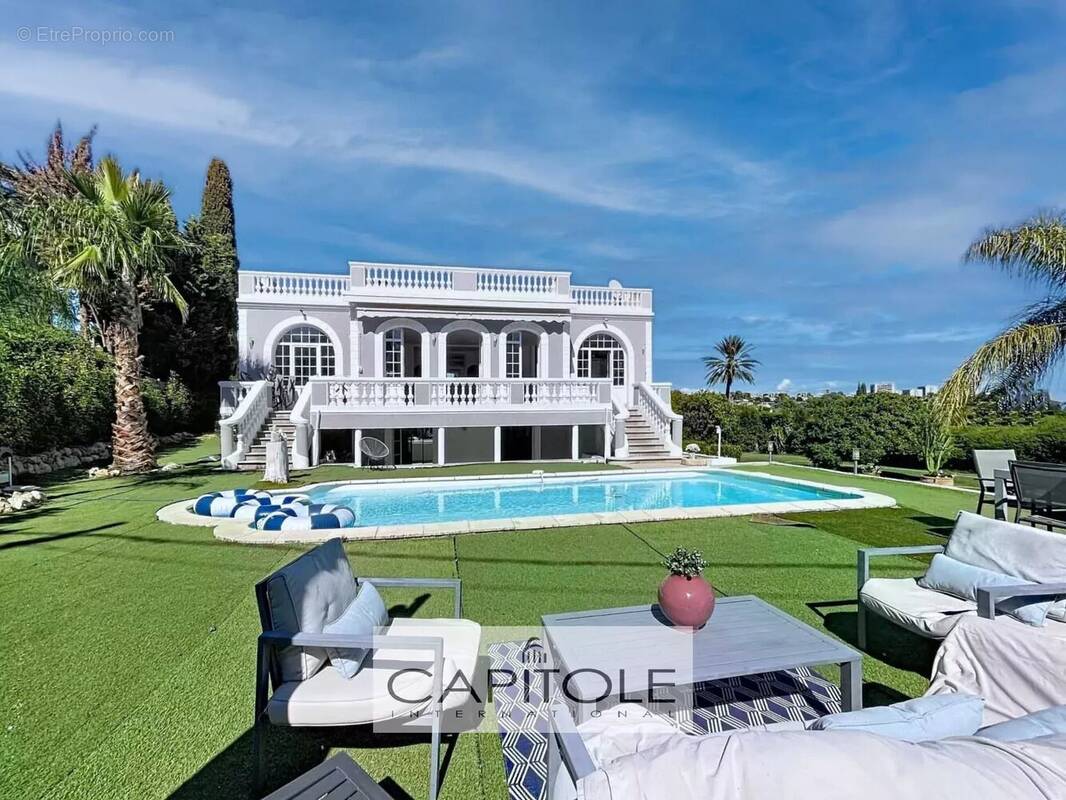 Maison à ANTIBES