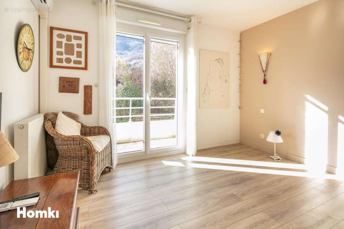 Appartement à SEYSSINS