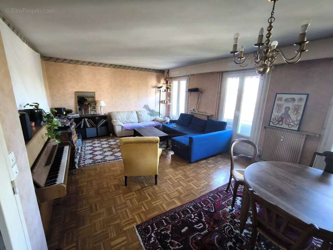 Appartement à LYON-6E