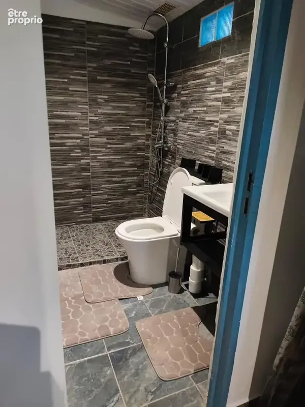 Villa T4 avec studio T1 indépendant à Kourou - photo 9