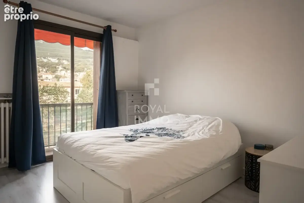 Toulon est t4 traversant + balcons + parking - photo 8