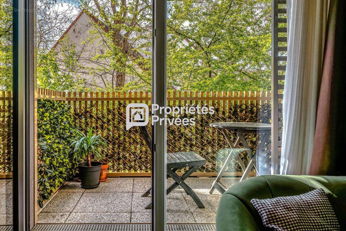 Appartement à NANTERRE