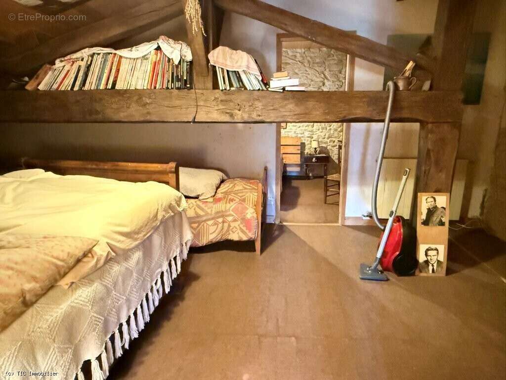 Maison de Campagne au Calme Avec 3 Chambres et Terrain - photo 17