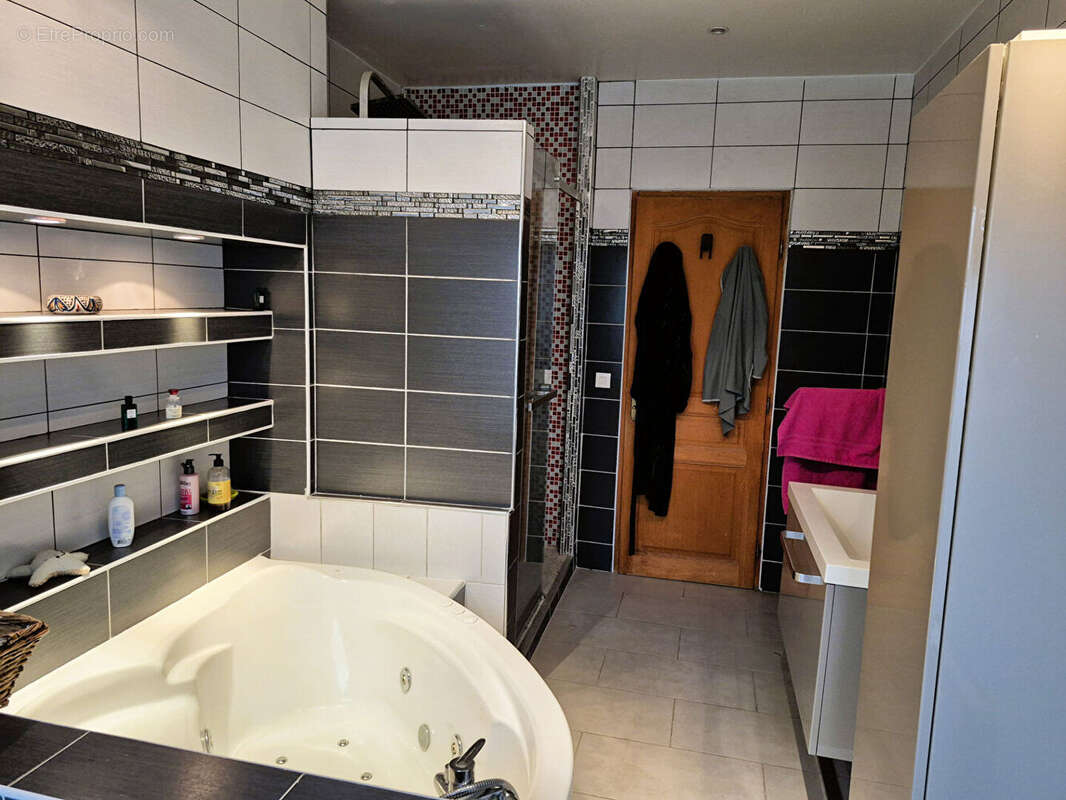 Maison à PERENCHIES