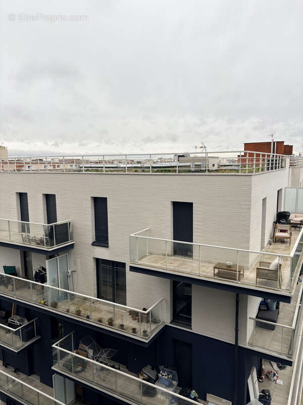 Appartement à BOIS-COLOMBES