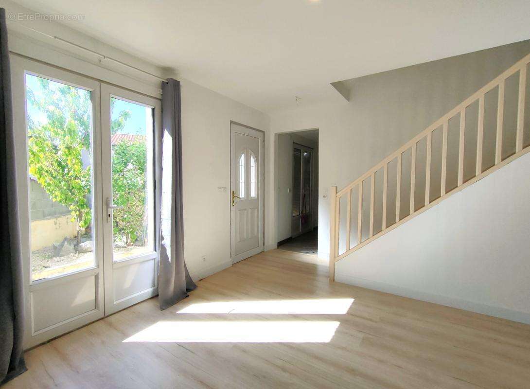 Maison à RILLIEUX-LA-PAPE