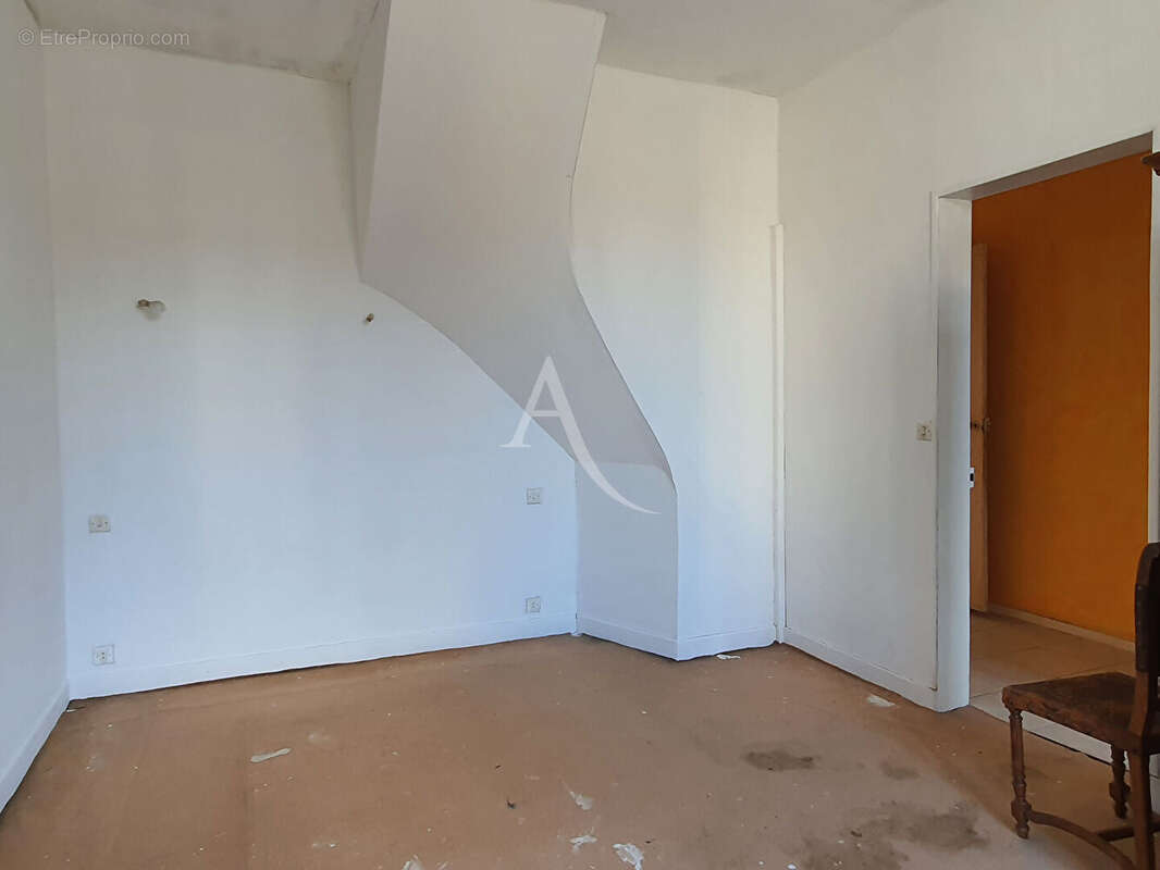 Maison à VILLENTROIS