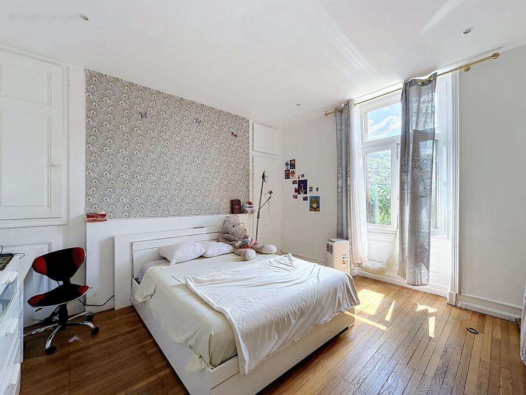Appartement à GIVORS
