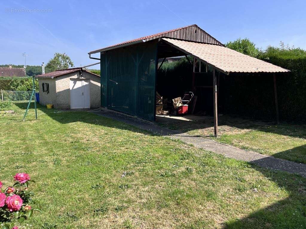 Maison à SAINT-BENOIT-DU-SAULT