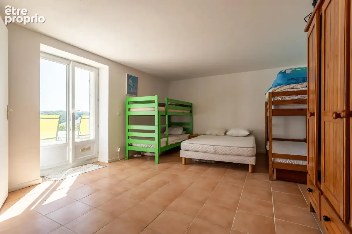 Maison de campagne avec piscine et dépendances - photo 18