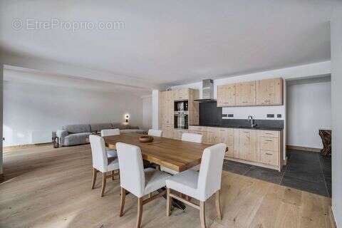 Appartement à SAINT-MARTIN-DE-BELLEVILLE