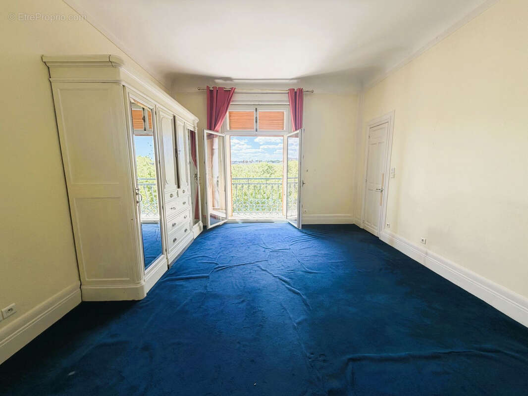 Appartement T3 avec vue exceptionnelle sur les parcs - photo 4