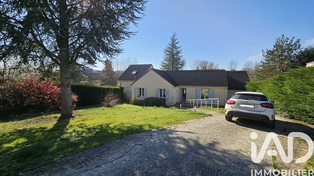 Photo 1 - Maison à DONNEMARIE-DONTILLY