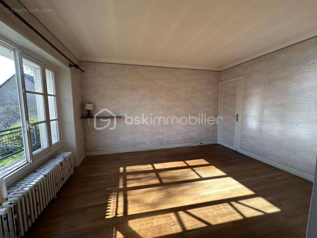  Belle maison familiale à Tronchoy  - photo 7