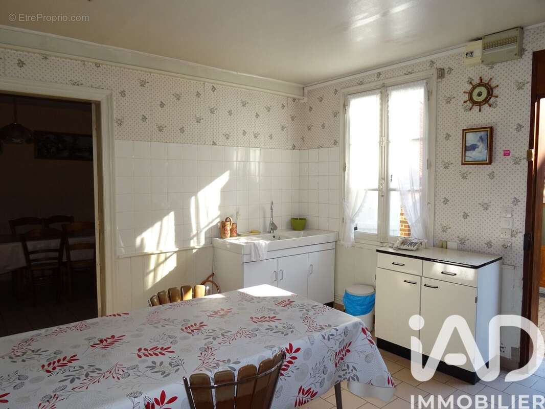 Maison 63 m² à Paillart  - photo 4