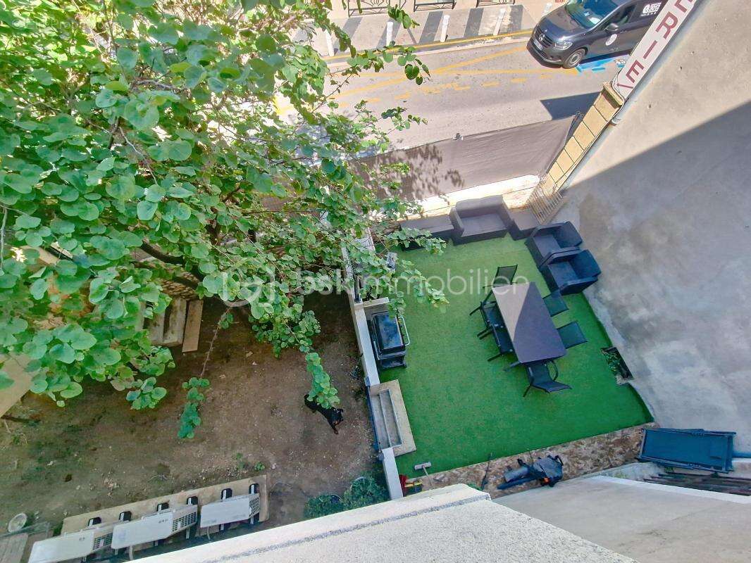 Appartement à LA FARE-LES-OLIVIERS