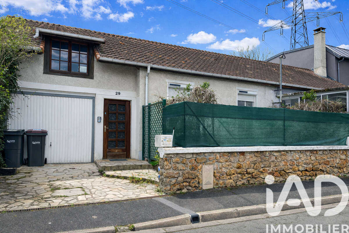 Photo 2 - Maison à PALAISEAU