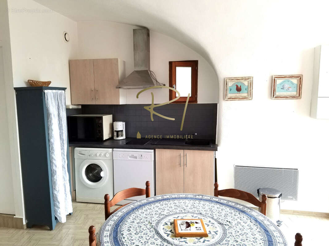 Maison à RUOMS