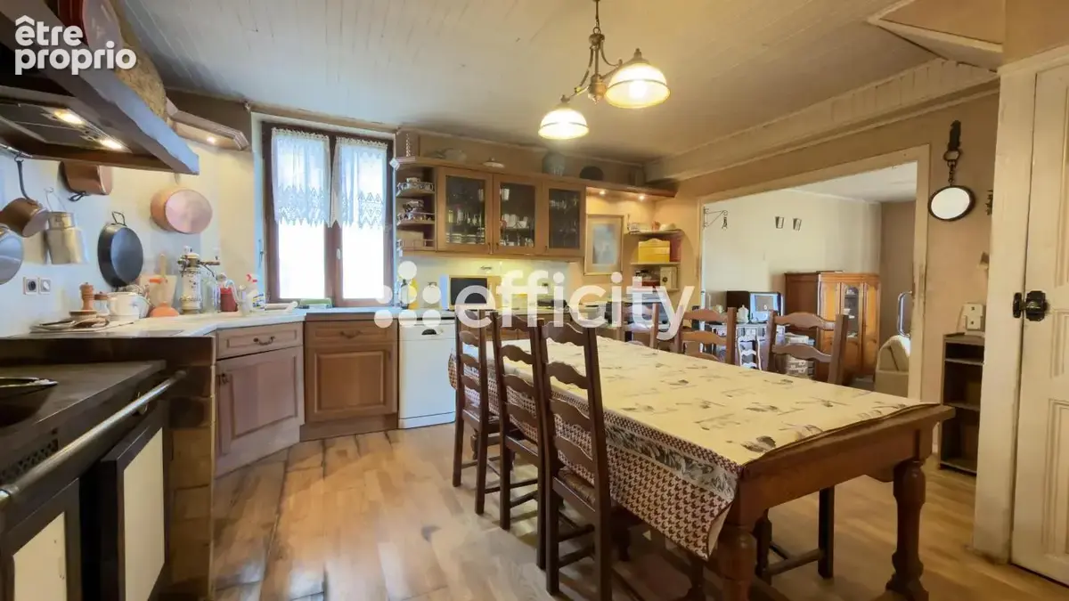 Maison 7 pièces 154 m² à vendre à Saint-Rambert-D'albon (26140) - photo 2