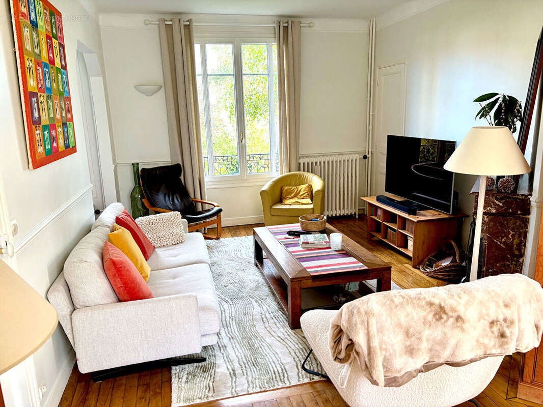 Maison à L&#039;HAY-LES-ROSES