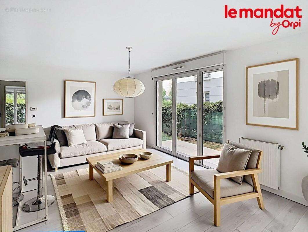 Appartement à HARDRICOURT