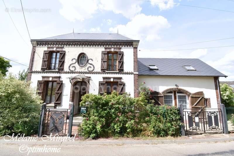 Maison à NAGEL-SEEZ-MESNIL