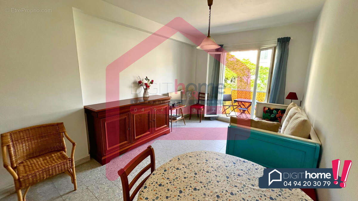 Appartement à HYERES