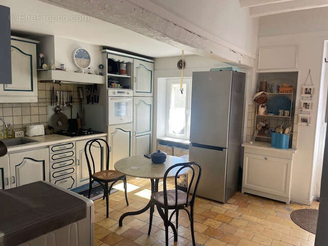 Maison à TRIZAY-COUTRETOT-SAINT-SERGE