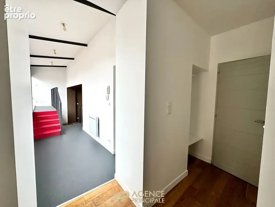Appartement - Type 3 - 69m2 - Terrasse de 40m2 - La Rochelle Centre ville - photo 9