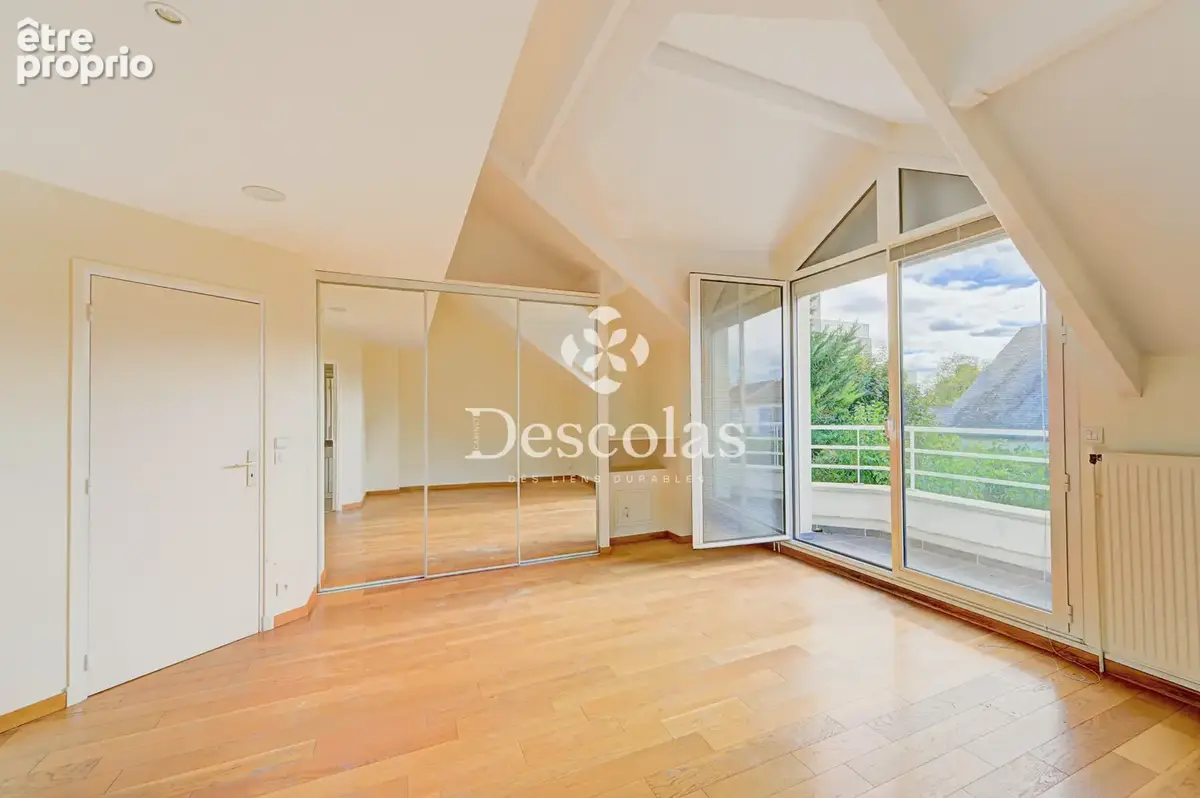 SAINT-GERMAIN-EN-LAYE Plateau - Maison familiale 181 m2 plein sud avec jardin - photo 19