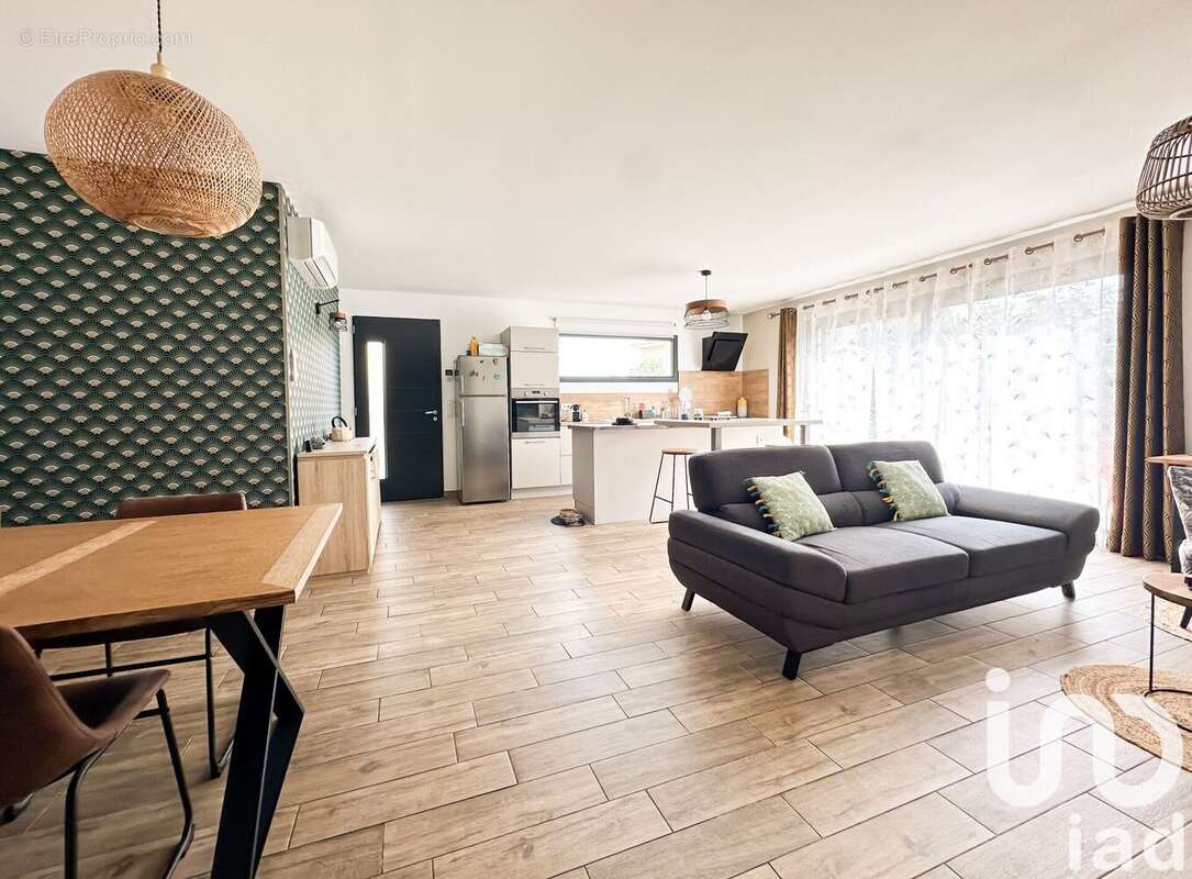 Photo 2 - Maison à BAIXAS