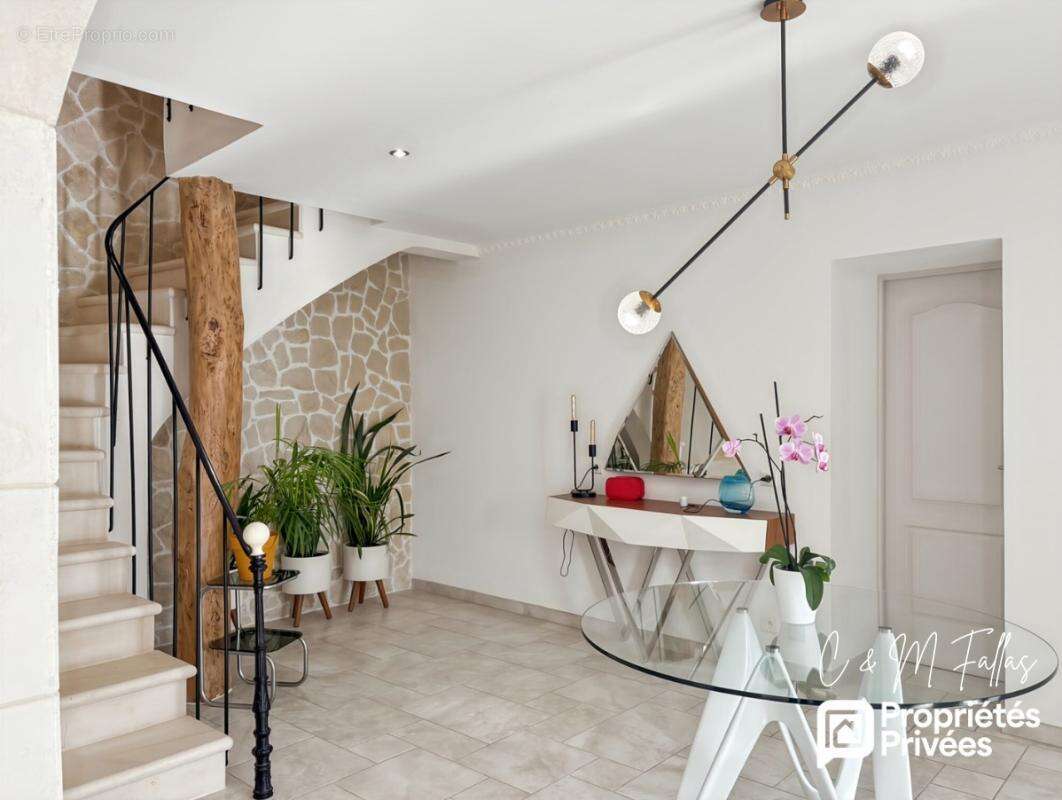 Le charme d'un mas provençal... le confort d'une demeure contemporaine - photo 6