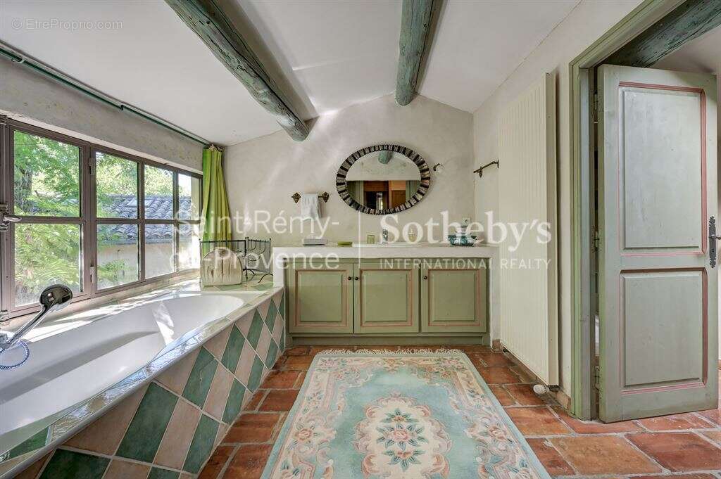 Maison à SAINT-REMY-DE-PROVENCE