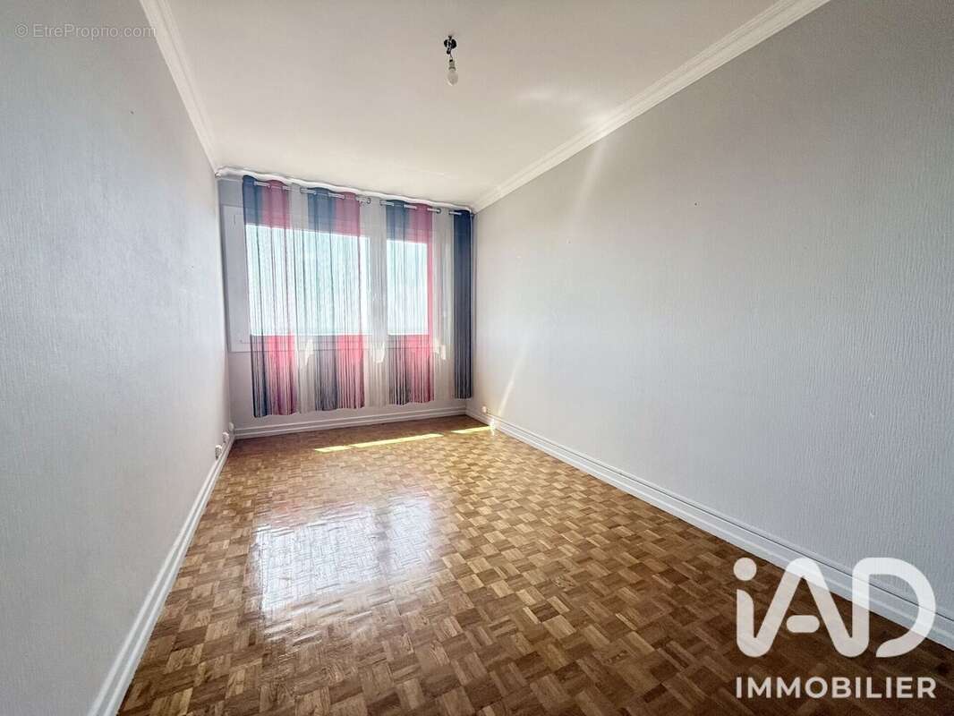 Photo 2 - Appartement à CHALON-SUR-SAONE
