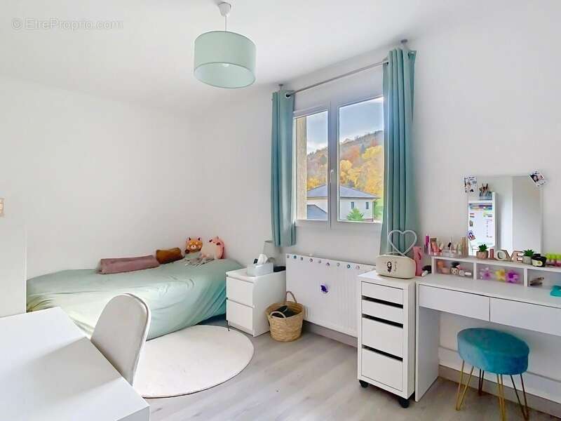 Maison à MONNETIER-MORNEX