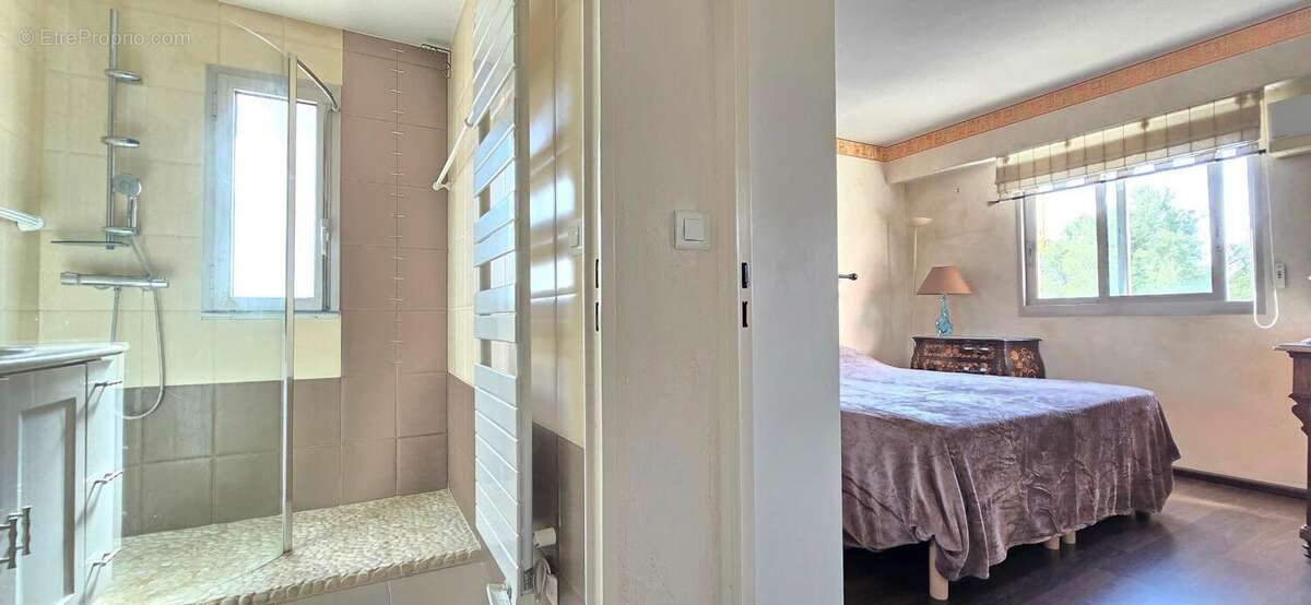 Appartement à LE CANNET