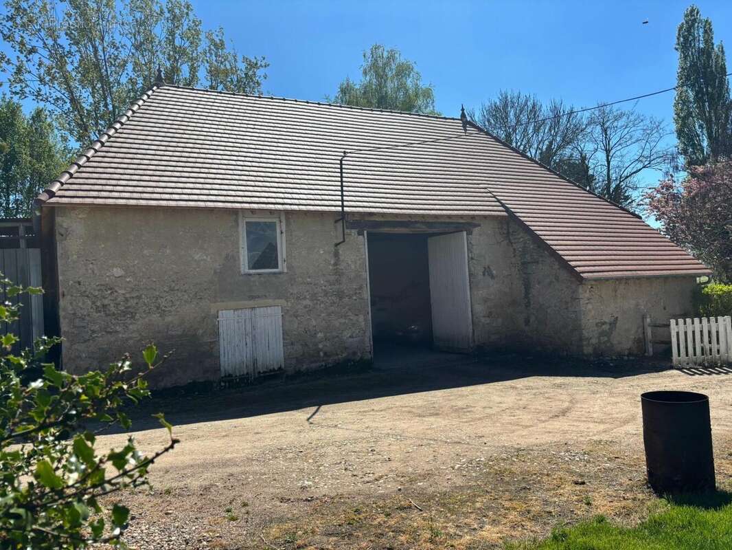 Photo 2 - Maison à VARENNES-SUR-ALLIER