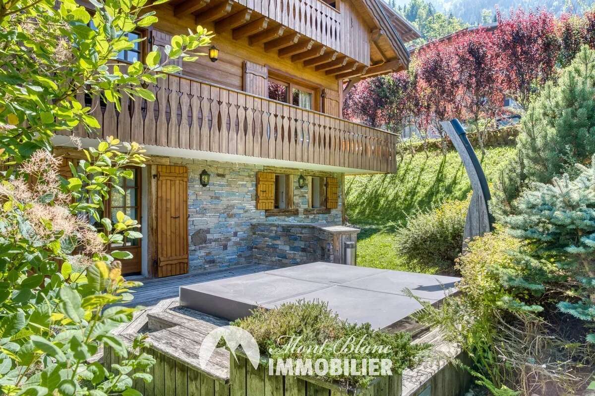 Maison à LES CONTAMINES-MONTJOIE