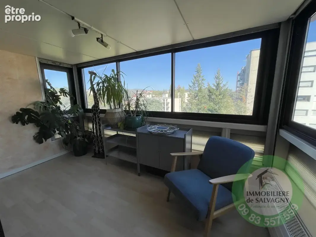 A vendre appartement t4 / t5 de 100 m2 a champagne au mont d'or - photo 2