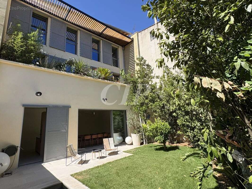 Maison à AIX-EN-PROVENCE