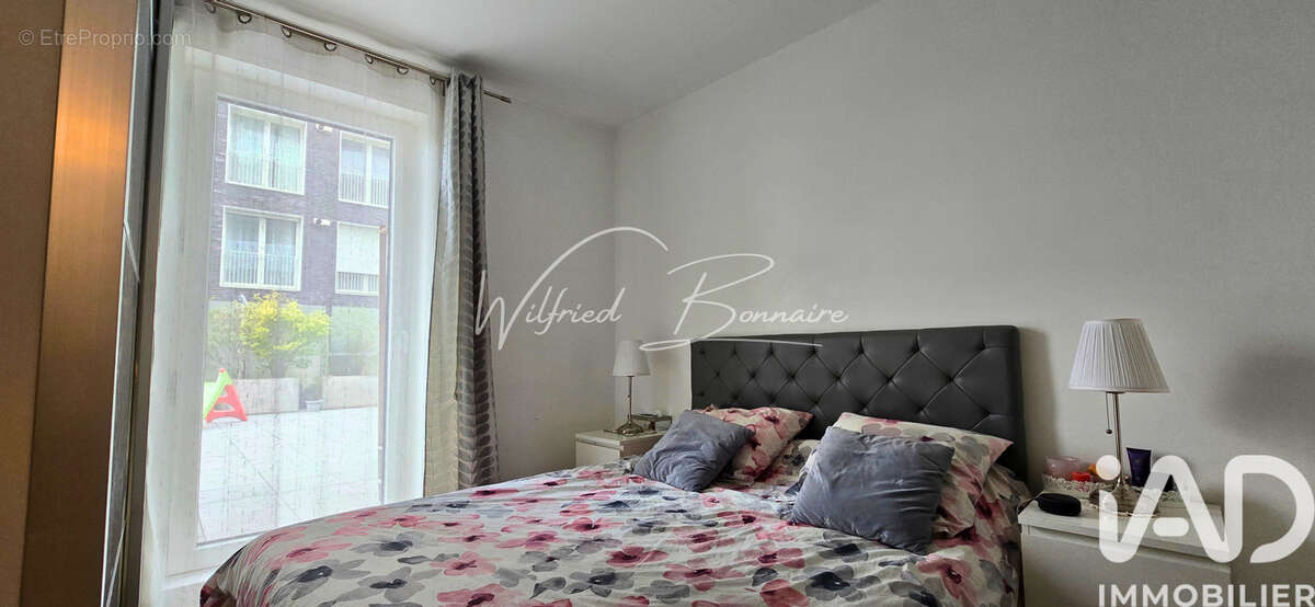 Photo 8 - Appartement à NANTERRE