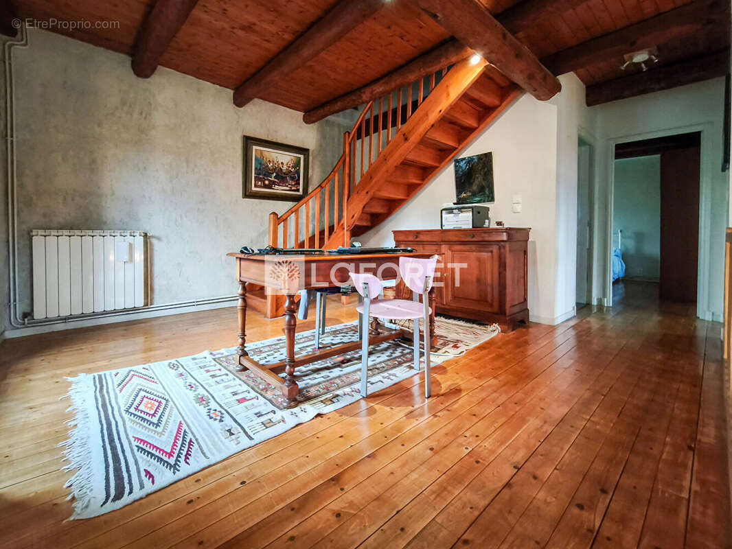 Maison à SAINT-JEAN-DE-NAY
