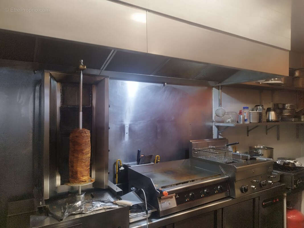 Commerce à ASNIERES-SUR-SEINE