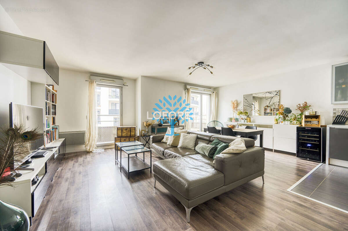 Appartement à NANTERRE