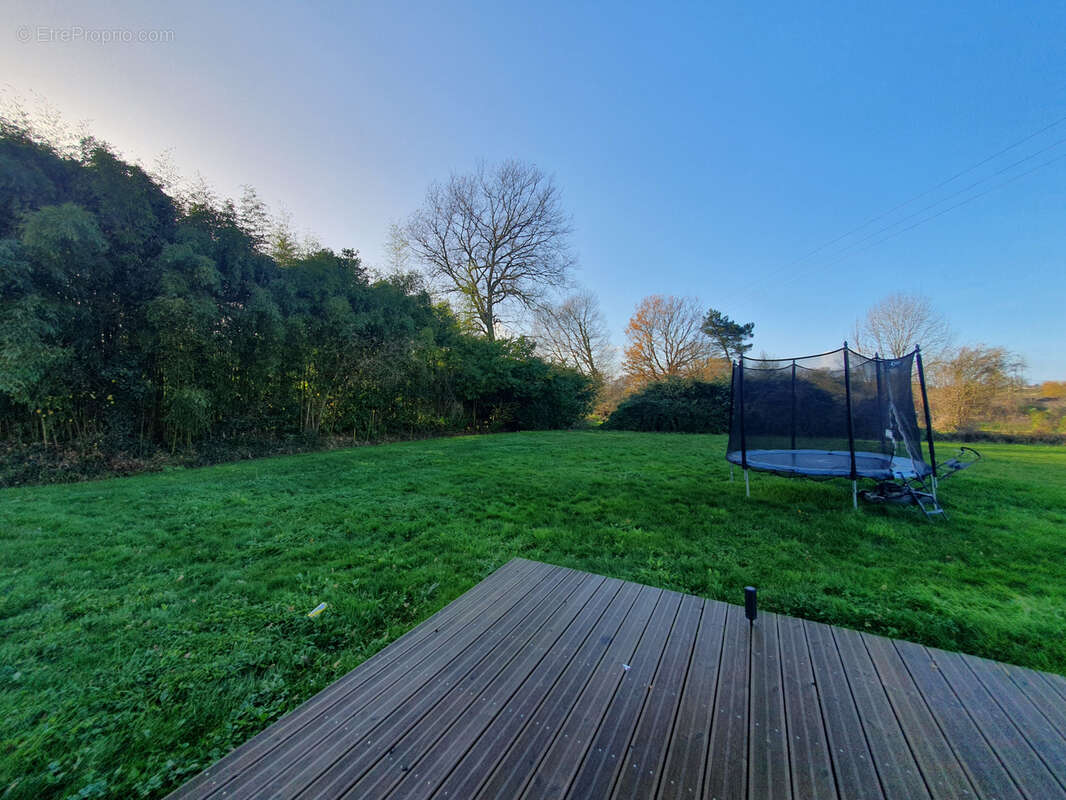 À Hagetmau, maison avec terrasse à acheter avec SN AGENCE TACHON - photo 8